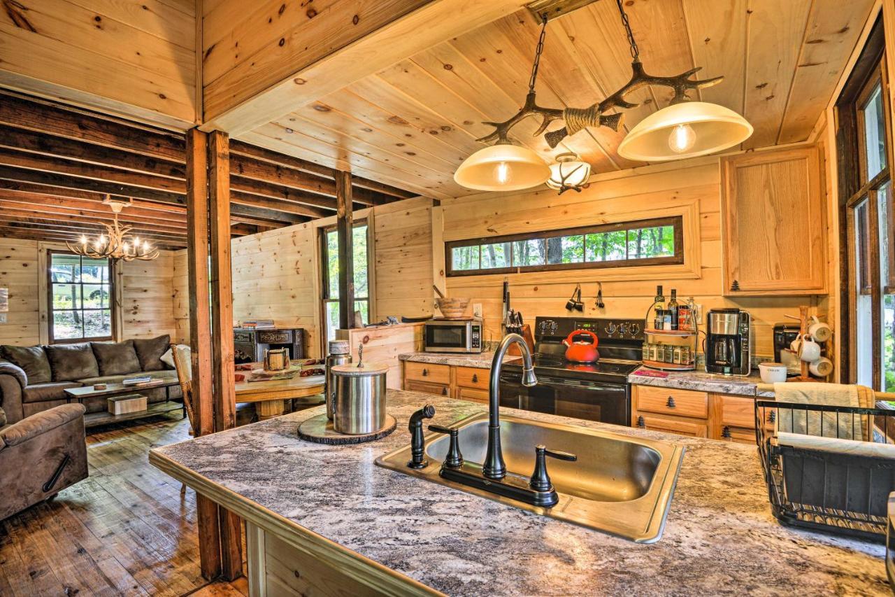 Adirondacks Cabin With Fire Pit On Otter Lake! Forestport Kültér fotó